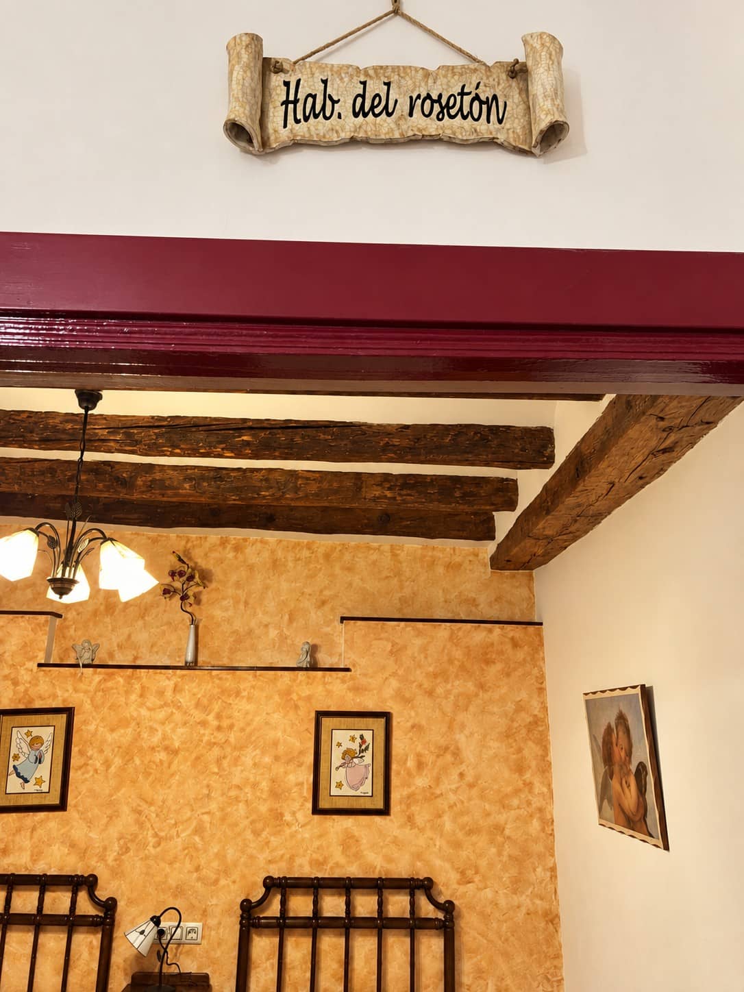 Habitación del Rosetón de La Casa de la Tercia